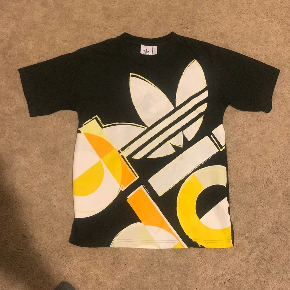 Adidas bold trefoil shirt - Picture 1 of 2